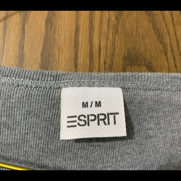 Long sleeve button up - Picture 2 of 2